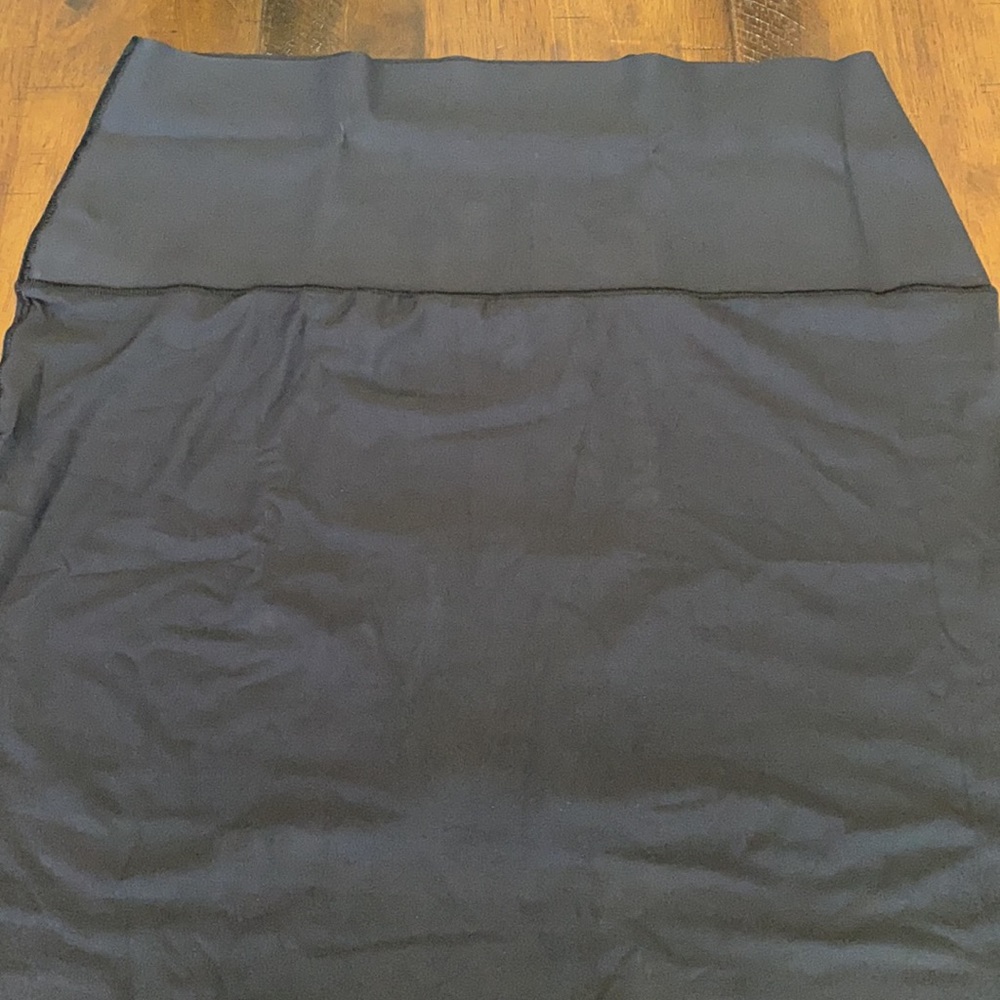 Maidenform Flexees Cool Comfort Half Slip - Picture 5 of 10
